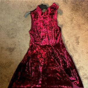 Women’s Ruby Red Velvet Dress